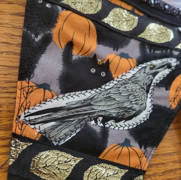 Handmade Halloween Bunting - Picture 9 of 16